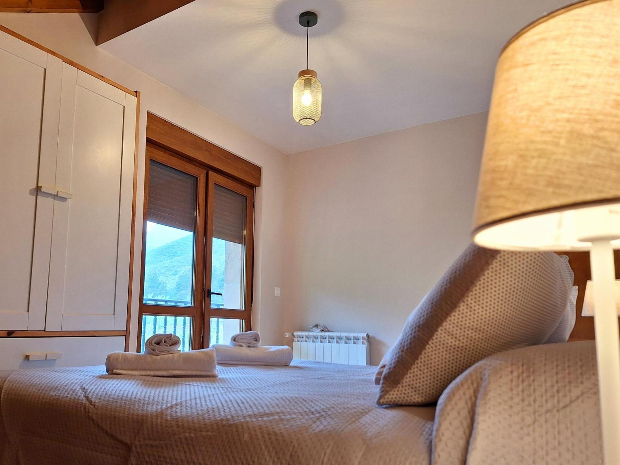 Entre Potes Y Picos Con Wifi Y Garaje Daire Turieno Dış mekan fotoğraf