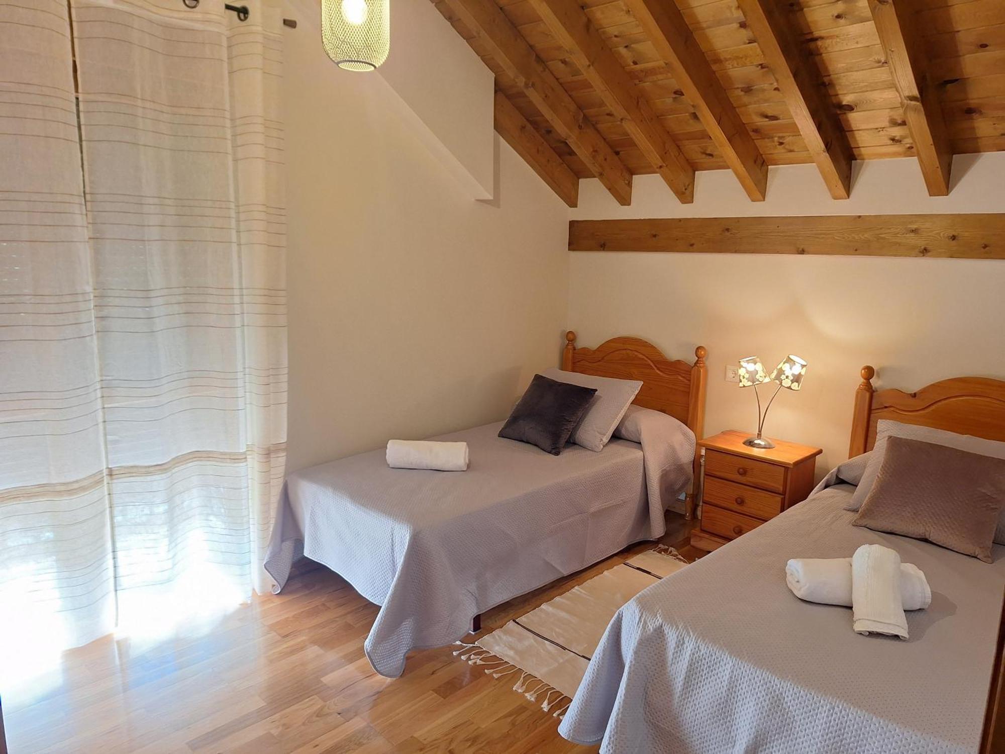 Entre Potes Y Picos Con Wifi Y Garaje Daire Turieno Dış mekan fotoğraf